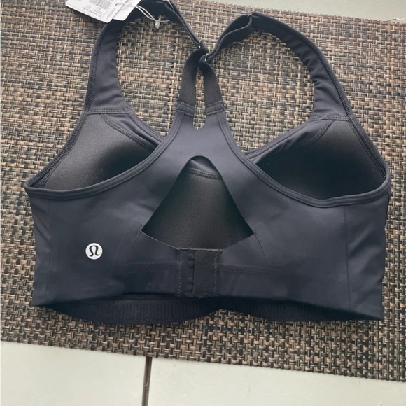 Lululemon All Powered Up Bra Medium Support - Picture 4 of 4